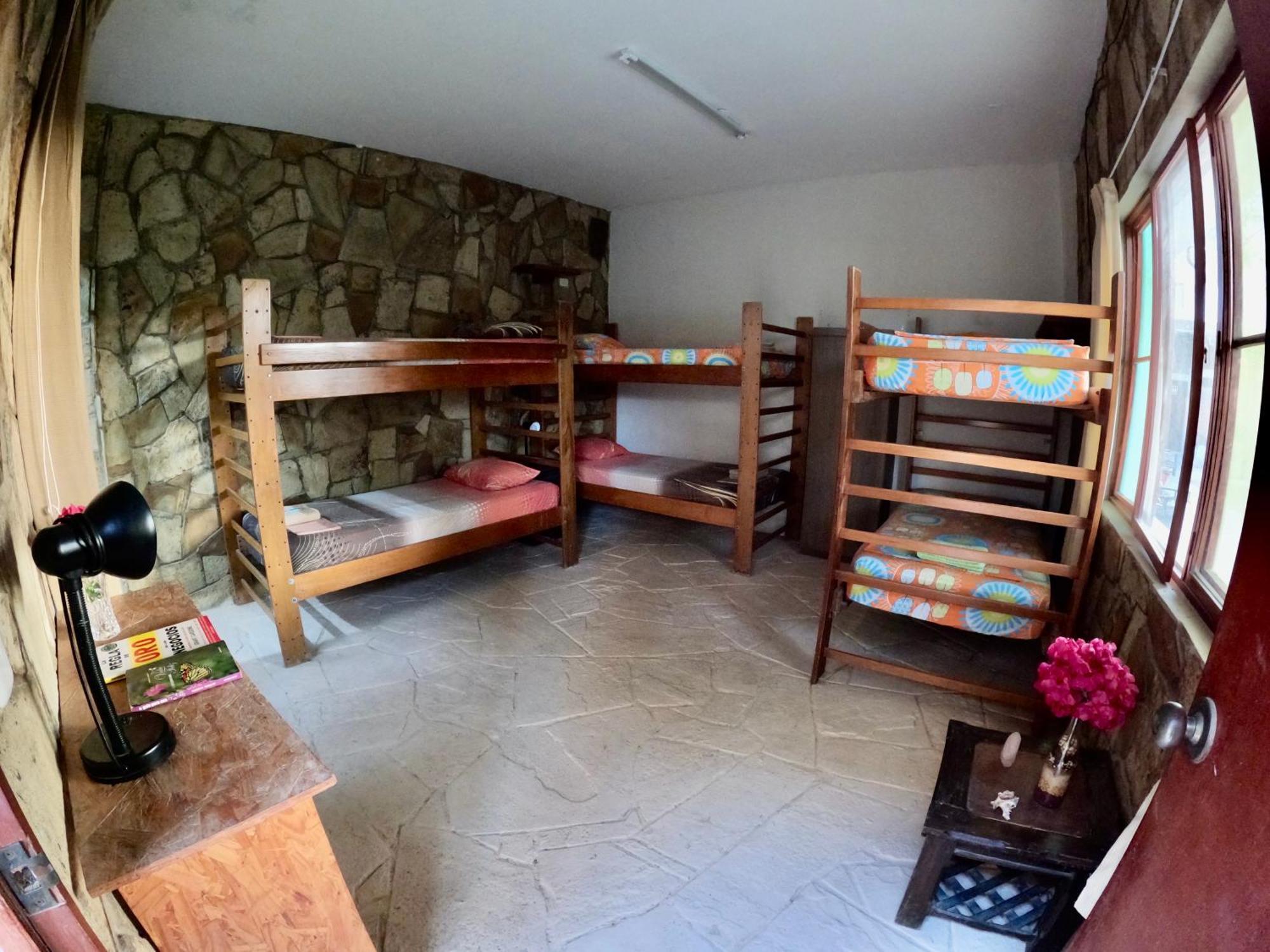 Хостел Stone House Манкора Экстерьер фото