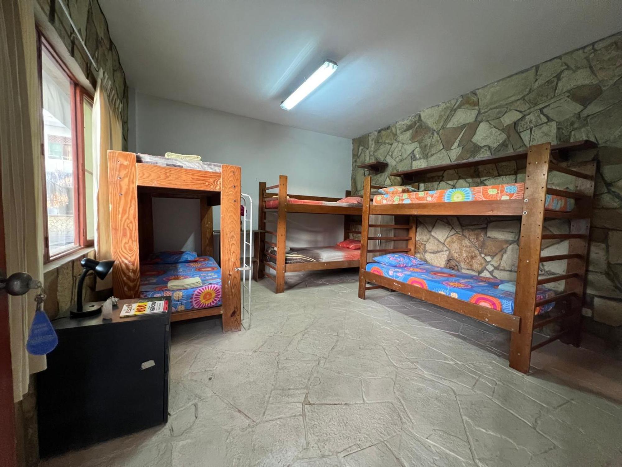 Хостел Stone House Манкора Экстерьер фото